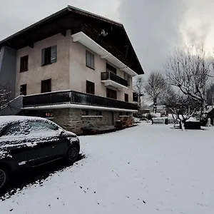 tres-bel-appartement-dans-une-maison-avec-spa.hotels-rhonealpes.com/