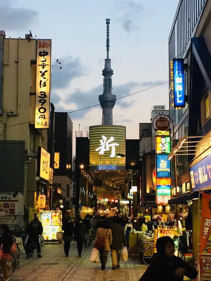 東京都浅草寺3分｜浅草駅6分｜開放的｜畳寝室｜2-6人｜成田&羽田空港直通アパートメント 0*, 東京都 日本